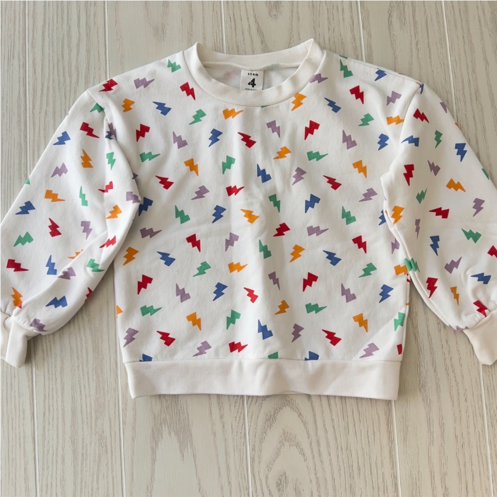 NWOT Stem organic sweatshirt